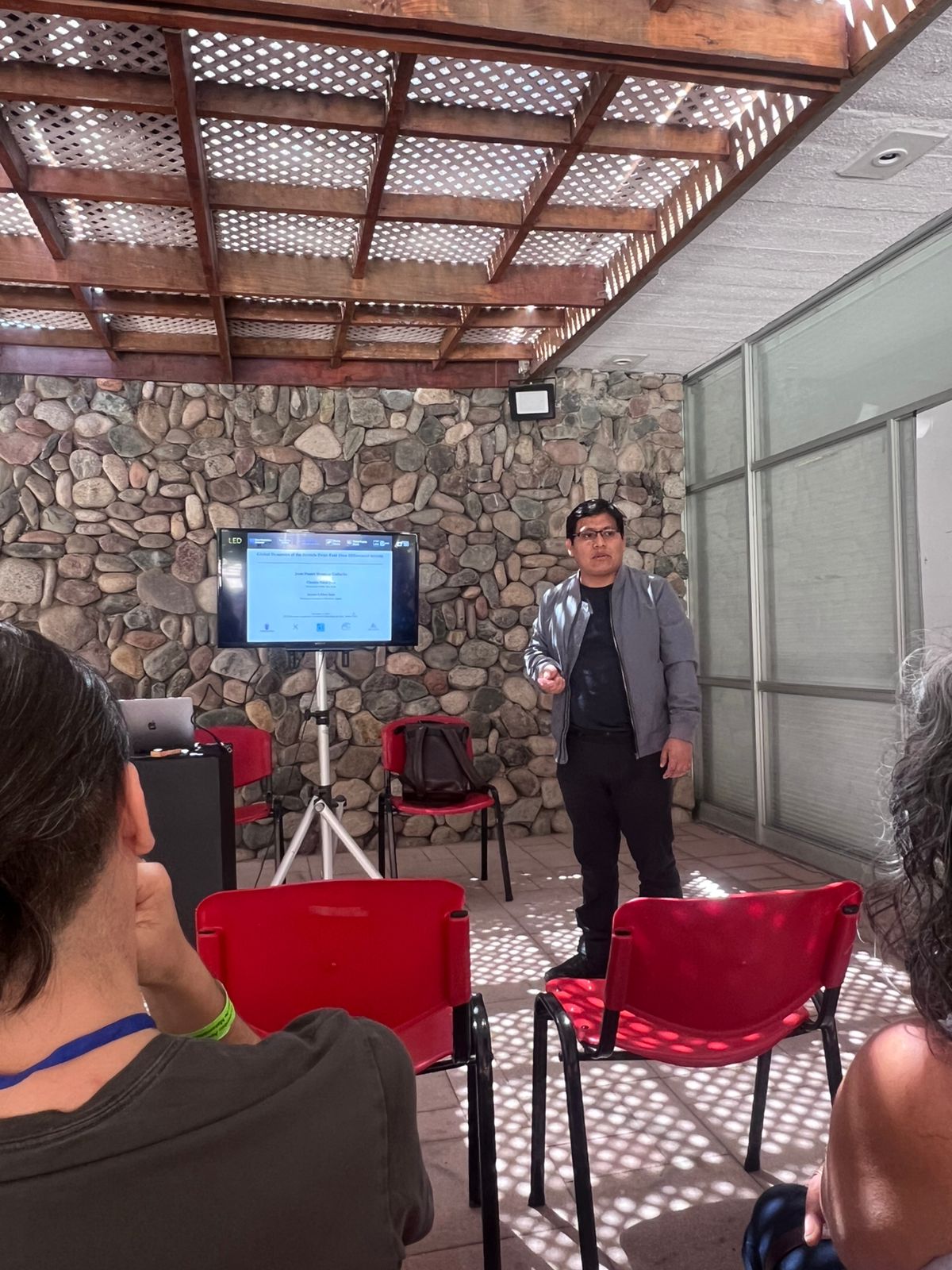 whatsapp-image-2025-11-25-at-12-06-23